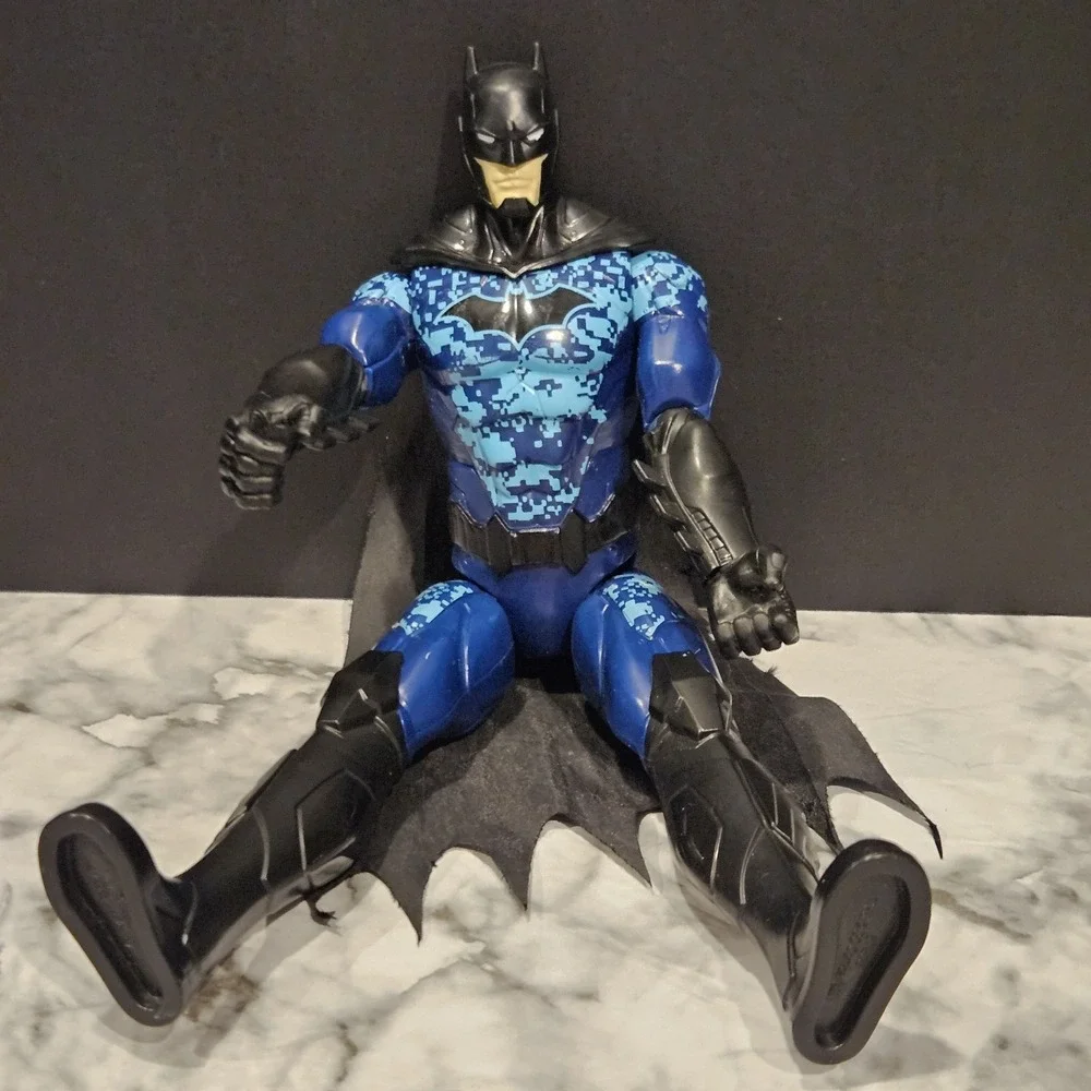 DC Bat-Tech Tactical Blue Suit‎ 12 inch Batman Action Figure